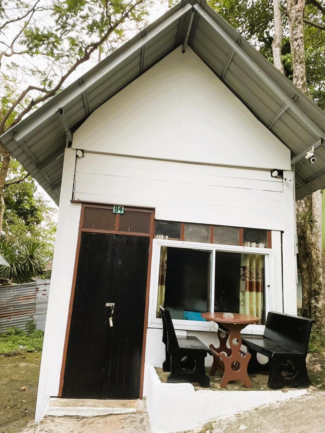 Tuk Tuk Guesthouse Koh Chang Exteriör bild