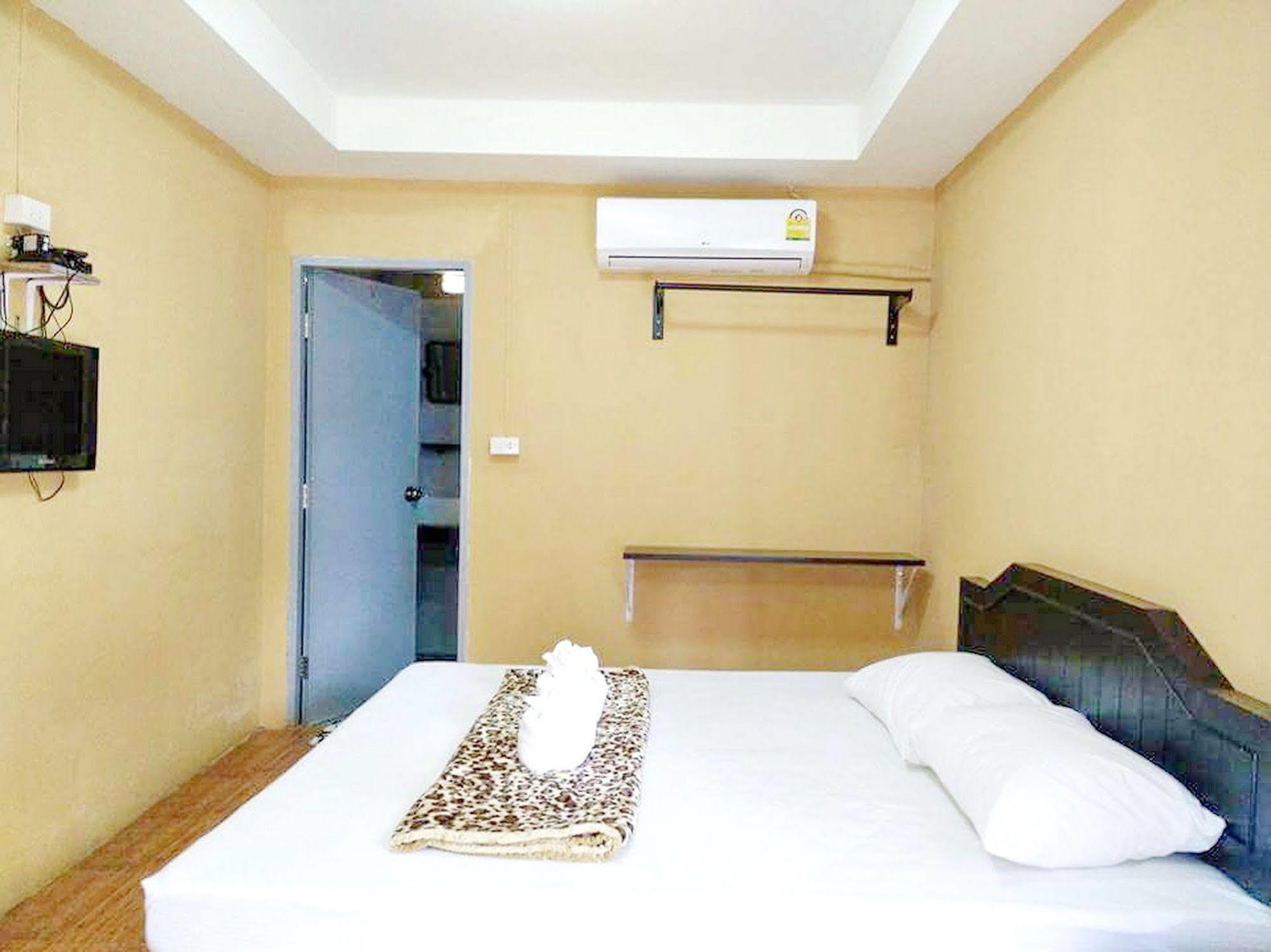 Tuk Tuk Guesthouse Koh Chang Exteriör bild